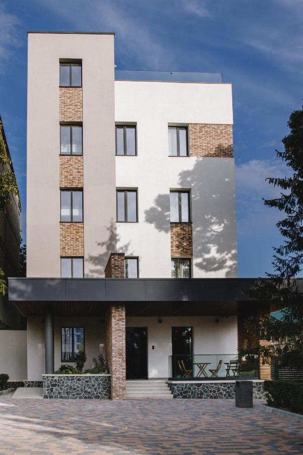 Ecodor Hotel Orhei Exterior photo